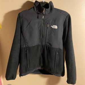 The North Face Jacket - Black - Size M